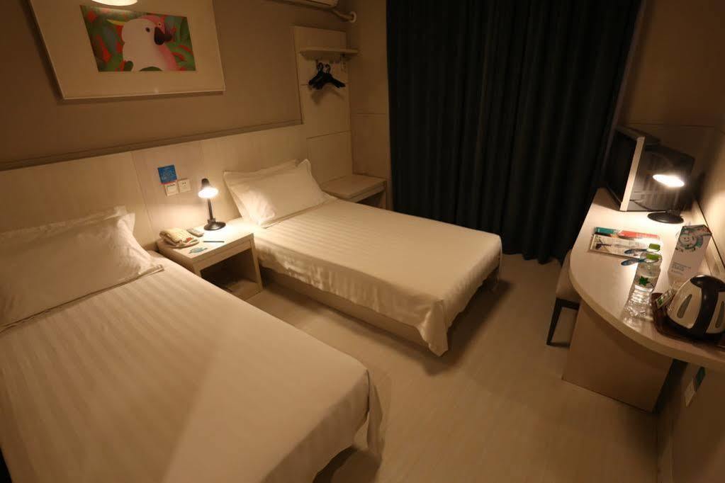 Jinjiang Inn Fuzhou Wuliting Bagian luar foto